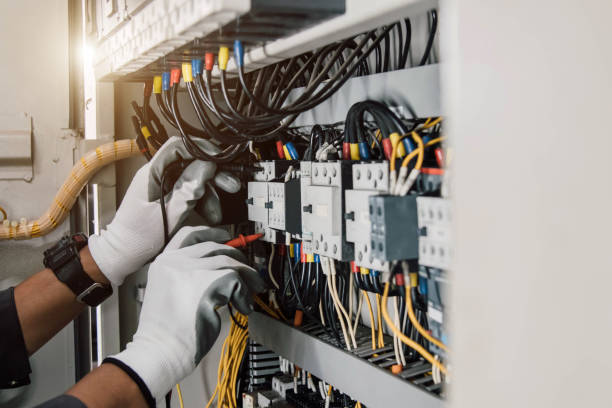 Best Emergency Electrical Repair  in Diamond, IL
